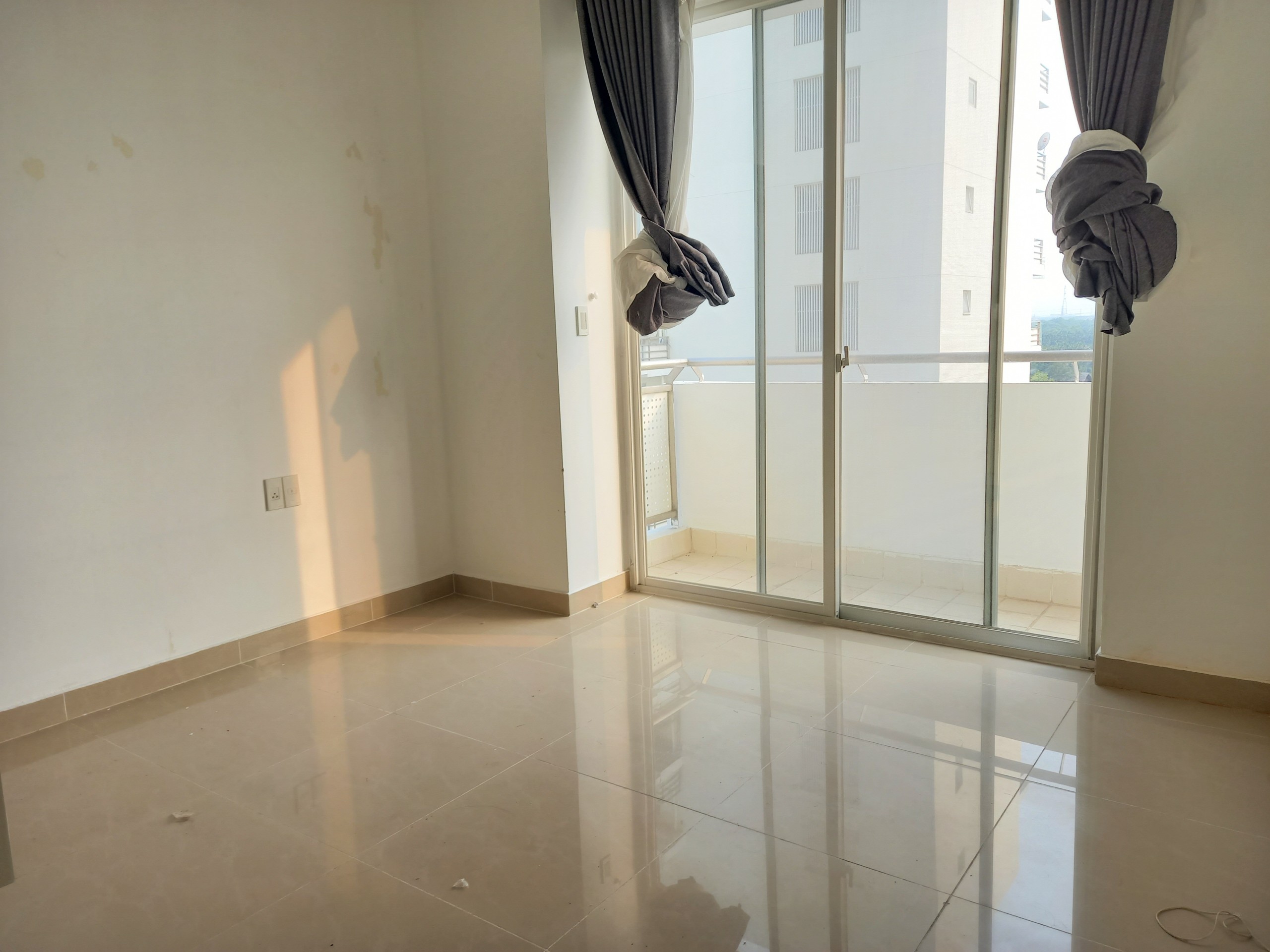 No-option-apartment-for-rent-near-SSIS-school (7)