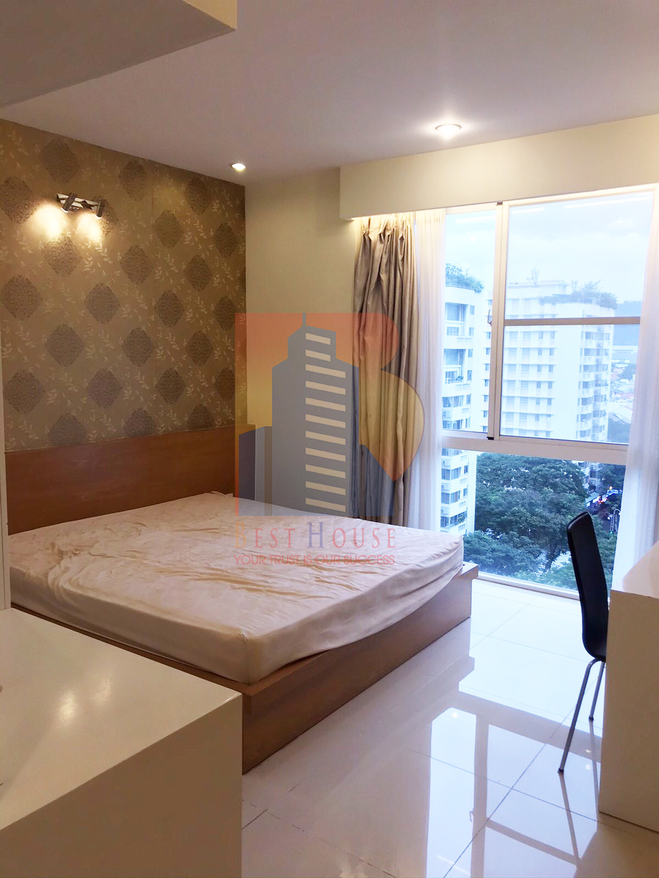 Riverpark 1 beautiful apartment for rent cheap price