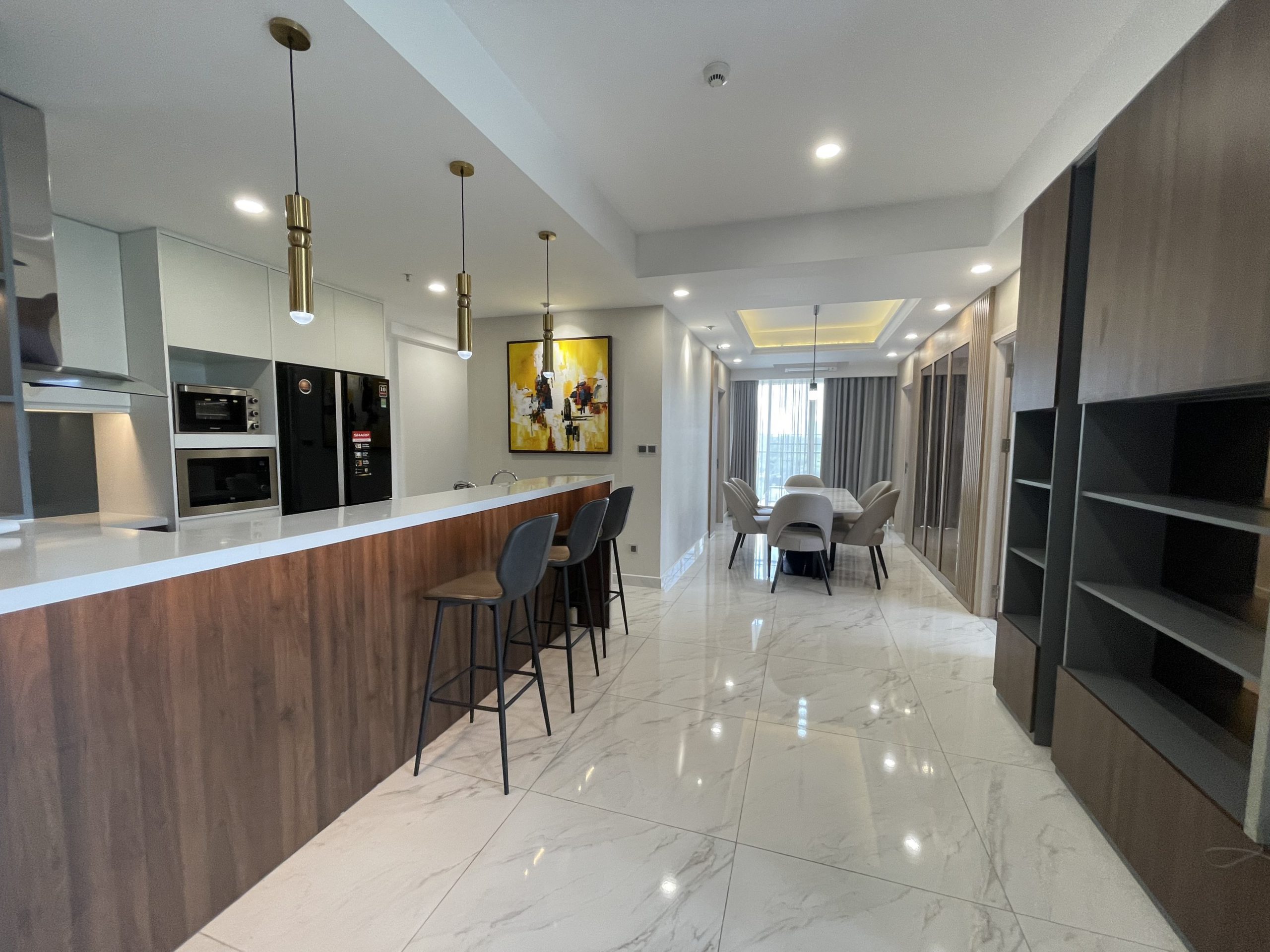 Cheap apartment in M6 Midtown 1800 USD for rent